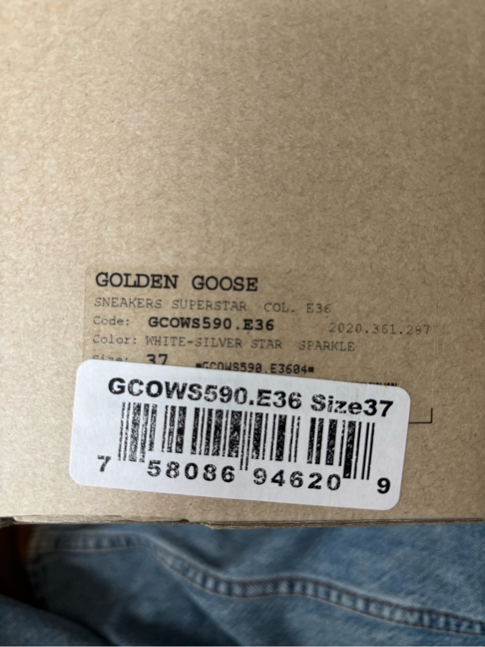 Golden Goose White Sneakers with Silver Star - Picture 12 of 12